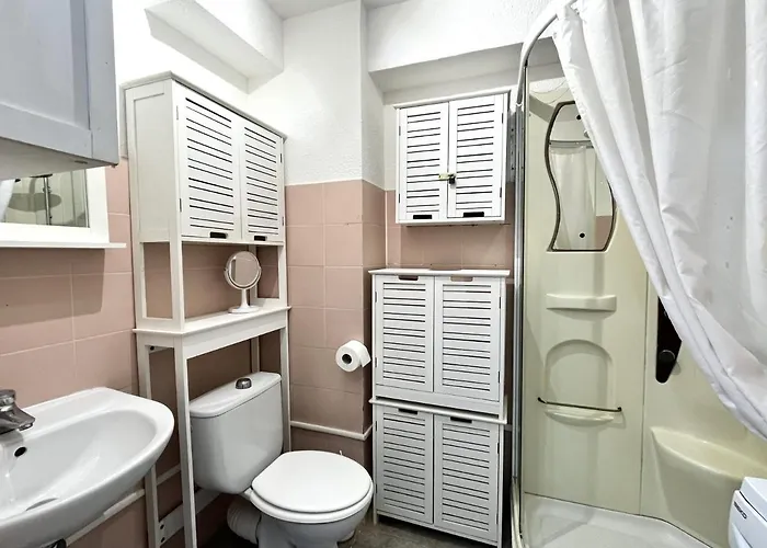 Joli T1 De 40m² A Calvi, Vue Mer, Avec Mezzanine Et Parking Apartment