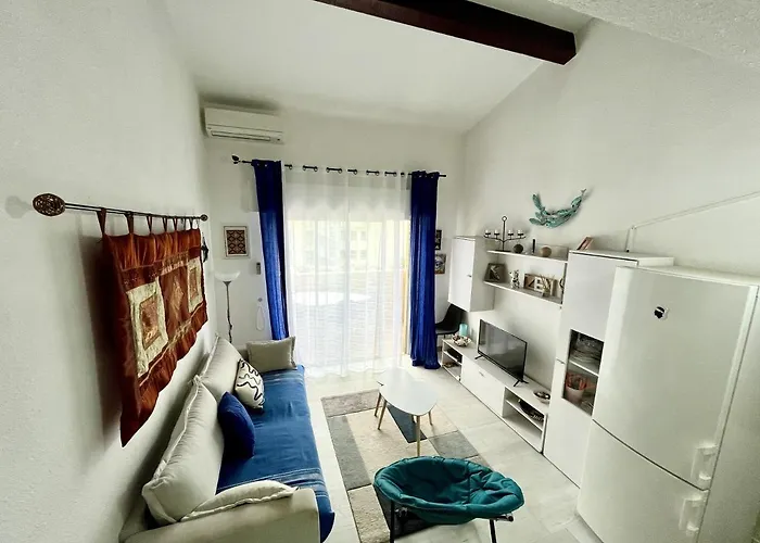 Joli T1 De 40m² A Calvi, Vue Mer, Avec Mezzanine Et Parking Calvi (Corsica)